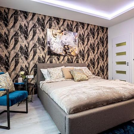 Appartement Vidra-Lak With Private Parking à Budapest Extérieur photo