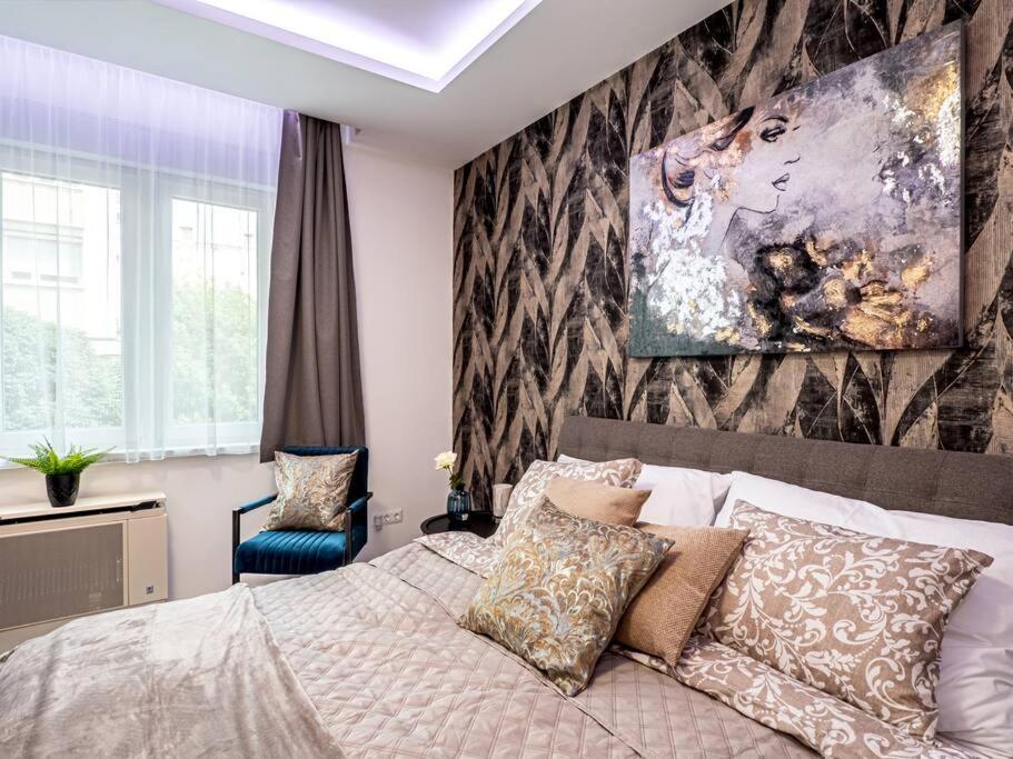 Appartement Vidra-Lak With Private Parking à Budapest Extérieur photo